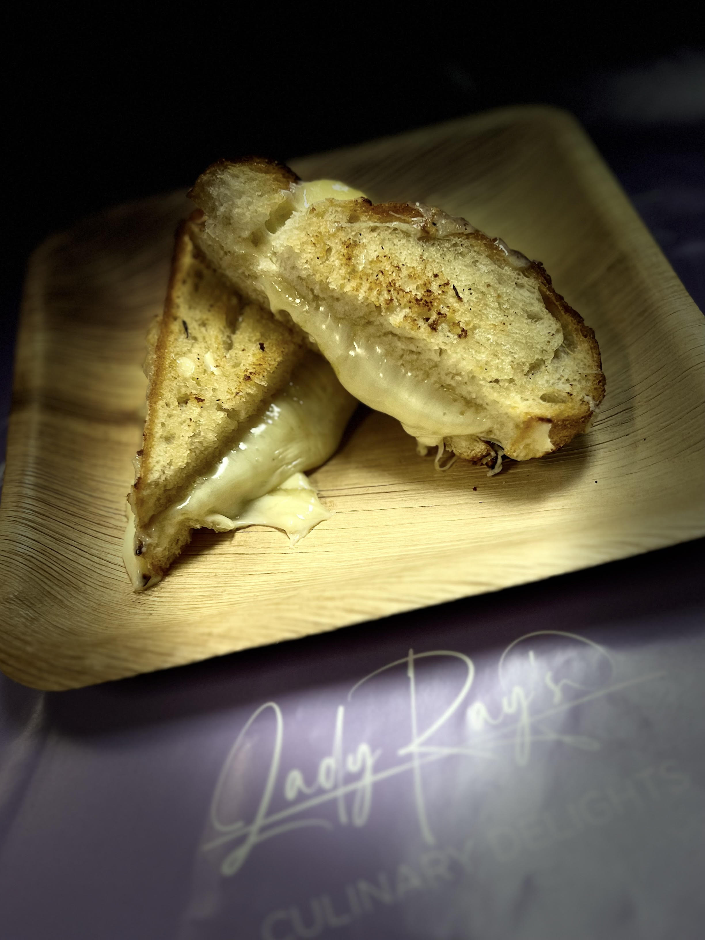 Cafe' – Lady Ray's Culinary Delights
